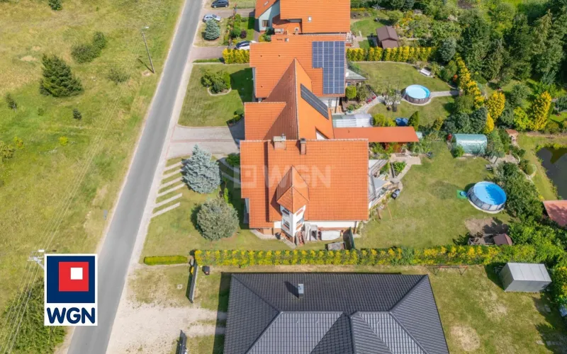 Dom na  sprzedaż Złotów - Dom w zabudowie bliźniaczej, 400 m2, 7 pokoi, ogród, staw - Złotów